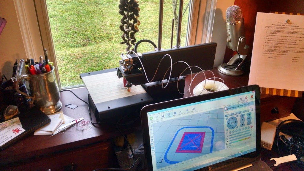 A Printrbot in the home. 
