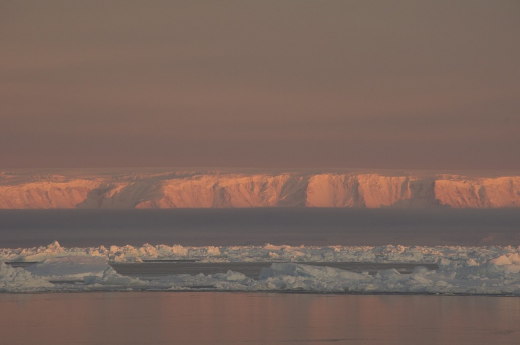 Sunrise in Antarctica. Photo by Megumi Shimizu